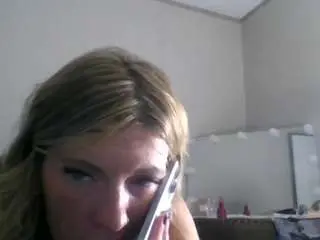 Gingerbabe34  live sex cam