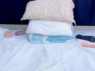 Mayaevansmg  live sex cam