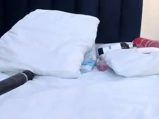 Mayaevansmg  live sex cam
