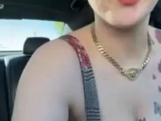 Adafontaine18  live sex cam