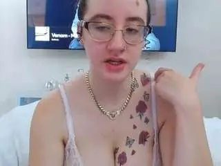 Adafontaine18  live sex cam