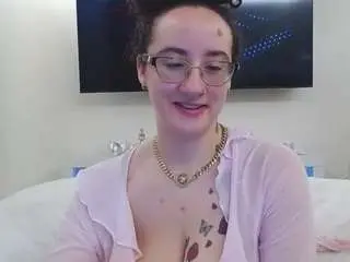 Adafontaine18  live sex cam