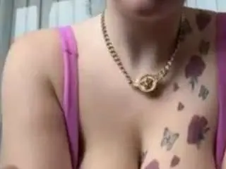 Adafontaine18  live sex cam