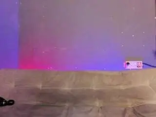 Ladycamila  live sex cam