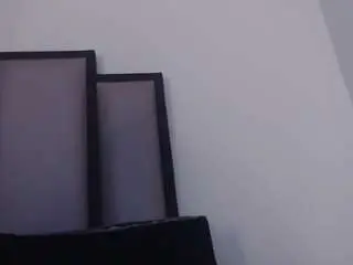 Lucy-23  live sex cam