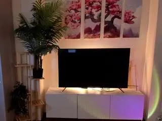 Naomistation  live sex cam