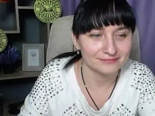 Ninaflawlees  live sex cam