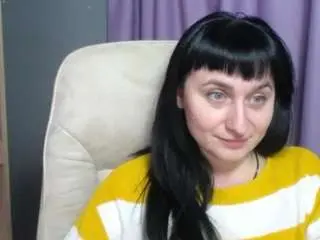 Ninaflawlees  live sex cam