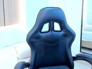 Olivia-willoow  live sex cam