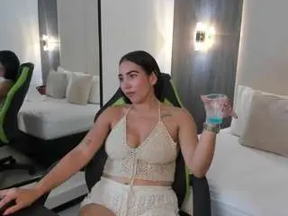 Olivia-willoow  live sex cam