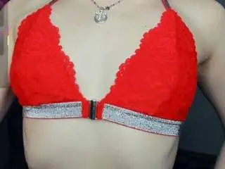 Suziepriestley  live sex cam