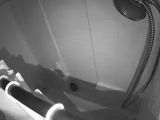 Voyeurcam-whitneyoc-shower  live sex cam