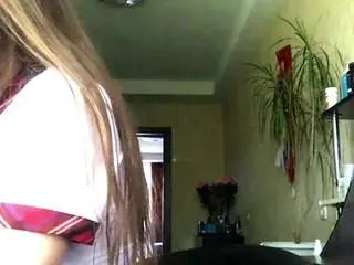 Yadiraswarm  live sex cam