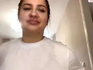 Cletadalsanto  live sex cam