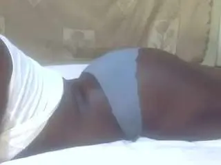 Elegant-natally  live sex cam