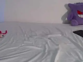 Justkarlitaa  live sex cam