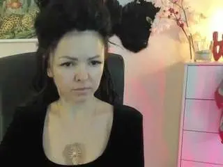 Mollymoon40  live sex cam