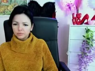 Mollymoon40  live sex cam