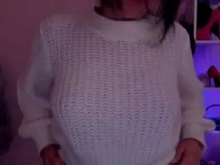 Mollymoon40  live sex cam