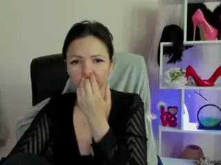 Mollymoon40  live sex cam