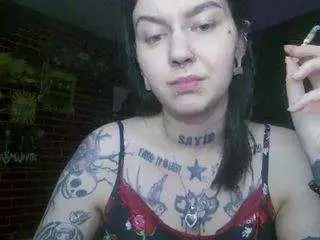 Mrsmothrfcker13  live sex cam