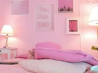 Little-natt  live sex cam