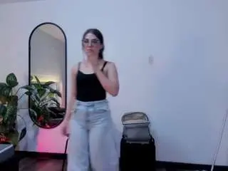 Melisa-luxe  live sex cam