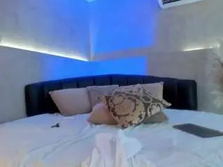 Carozapata  live sex cam