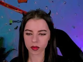 Lyra-desire  live sex cam
