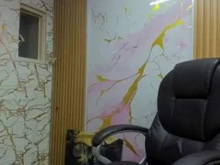 Tomboygirl69  live sex cam