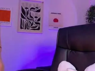 Violettcastel  live sex cam
