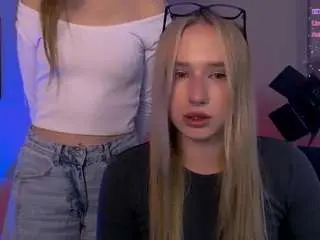 Effysosweet  live sex cam