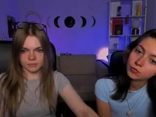 Hanna-kiss3  live sex cam