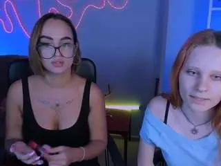 Hanna-kiss3  live sex cam