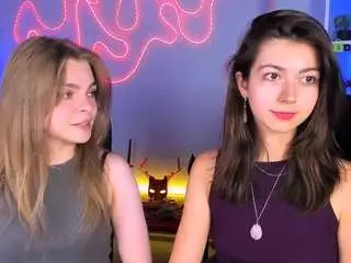 Hanna-kiss3  live sex cam