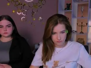 Hanna-kiss3  live sex cam