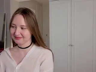 Milly-way  live sex cam