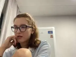 Christianecourneya  live sex cam