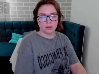 Emilyamorre  live sex cam