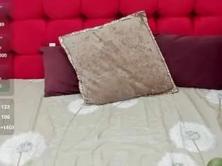 Emilyamorre  live sex cam