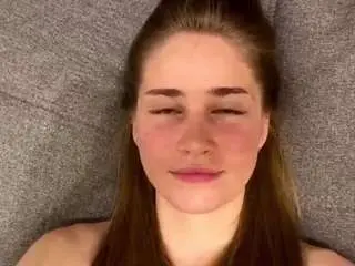 Kenishadequinzio  live sex cam