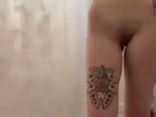 Kizzaayy  live sex cam