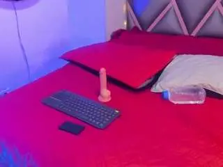 Lizz-myers  live sex cam