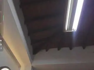 Lizz-myers  live sex cam