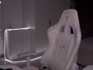 Evelina-fox  live sex cam