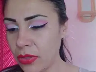 Kittyholeshot09  live sex cam