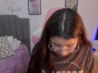 Amyjonnes  live sex cam