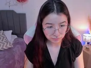 Amyjonnes  live sex cam