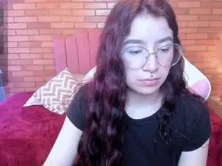 Amyjonnes  live sex cam