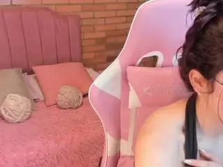Amyjonnes  live sex cam